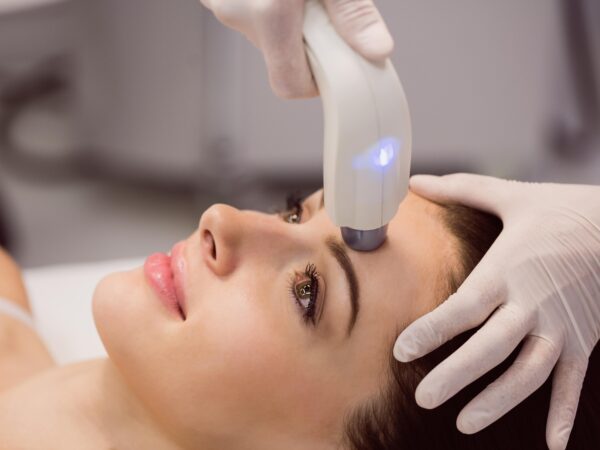 Carbon Laser Treatments for Rejuvenated, Radiant, and Youthful-Looking Skin